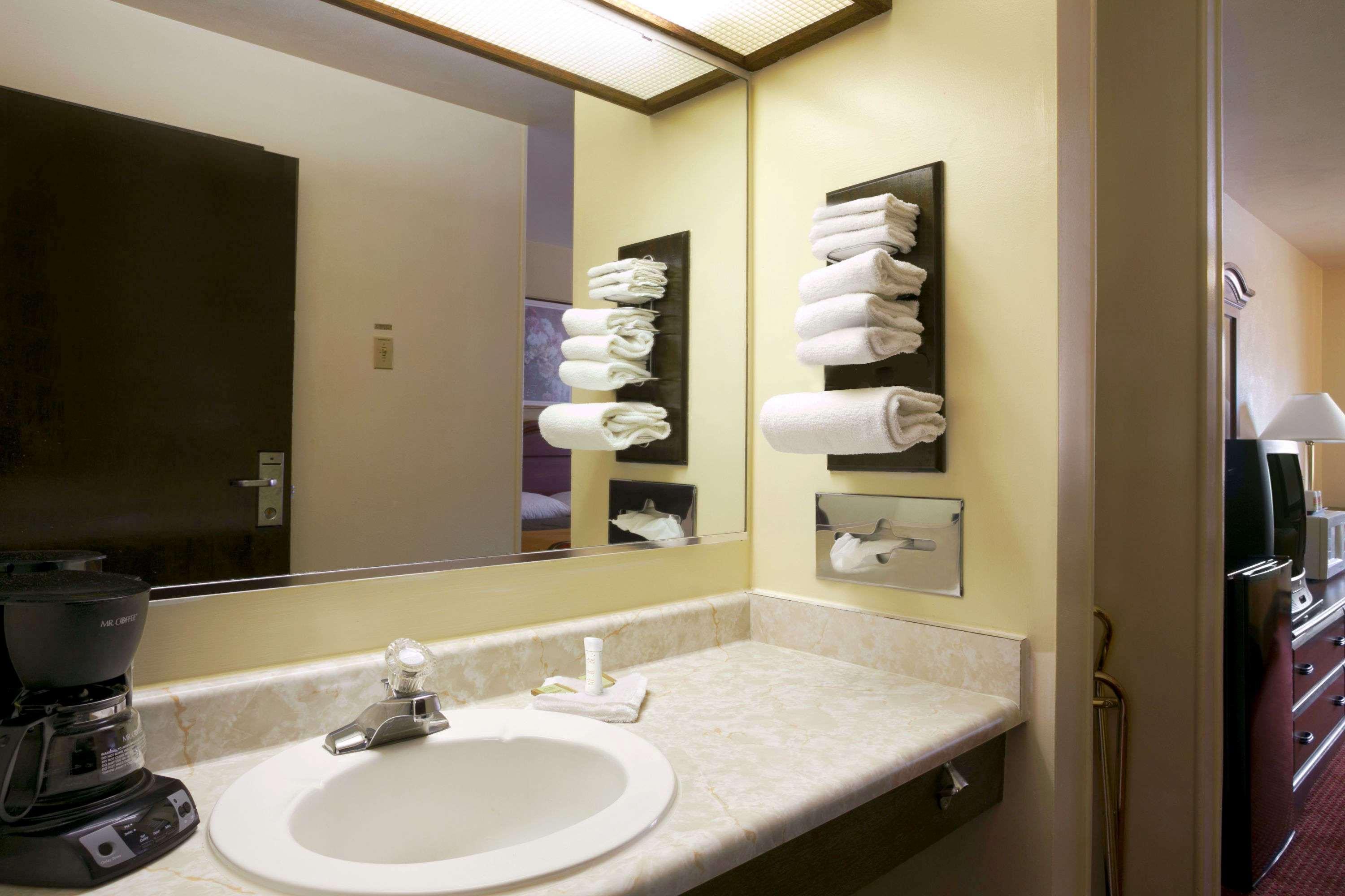 Super 8 By Wyndham Eau Claire Wi Hotell Eksteriør bilde